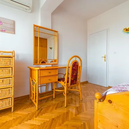 Penthouse Zia Apartment