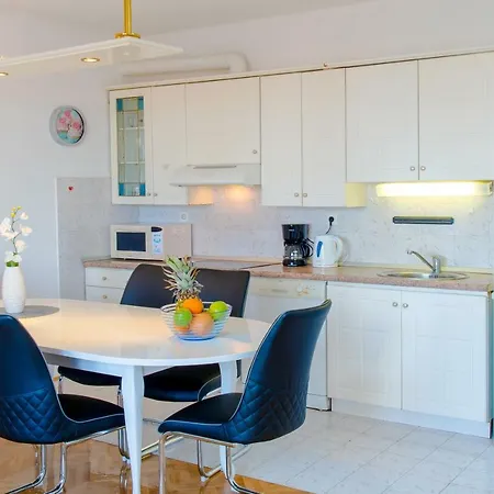 Apartment Penthouse Zia