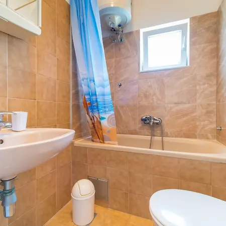 Penthouse Zia سبليت